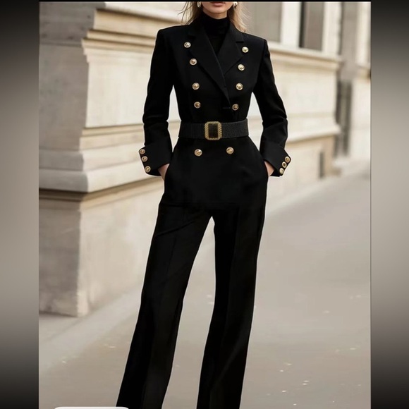 Pants - Elegant Black Double-Breasted Jumpsuit
